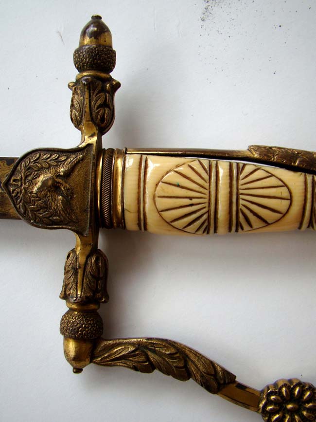 A fine American eagle pommel Naval officer's sword circa 1815-1825 — image 7